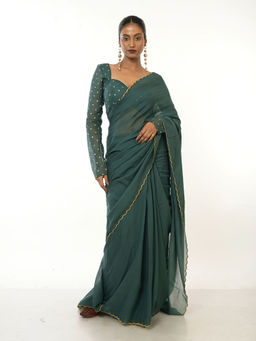 Huts and Looms - Bottle Green Handloom Mul Cotton Saree with Golden Scalloped Border