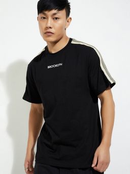 max - Urb_N Striped Black T-Shirt
