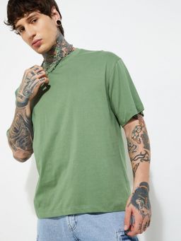 max - Urb_N Solid Oversized Green T-Shirt