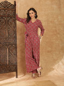 Maroon color option, Currently selected