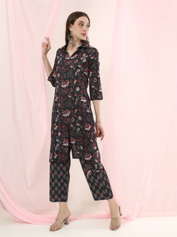Globus - Black Cambric Printed Floral Kurta With Pants
