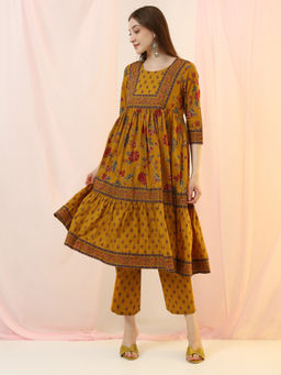 Globus - Mustard Cambric Printed Floral Kurta With Pants