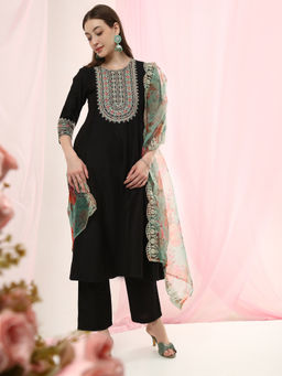 Globus - Black Viscose Blend Embroidered Floral Kurta With Pants & Dupatta