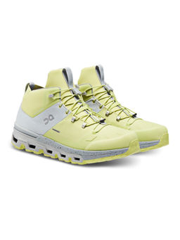 On - Cloudtrax Waterproof 1 Green Running Shoes