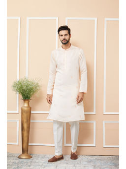 See Designs - Peach Embroidered Chanderi Silk Straight Kurta with Pyjama (Set of 2)