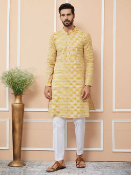 See Designs - Yellow Printed Pure Cotton Straight Kurta with Pyjama (Set of 2)