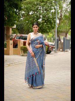 Uttaraa - Womens Linen Embroidered Tassels Grey Saree with Unstitched Blouse