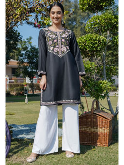 HOUSE OF KARI - Kashmiri Aari Work Cotton Kurti - Black