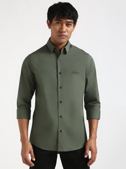 Calvin Klein - Men Olive Slim Fit Solid Shirt