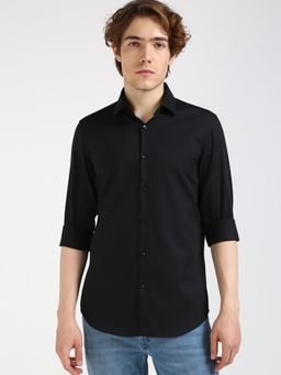 Calvin Klein - Men Black Slim Fit Textured Shirt