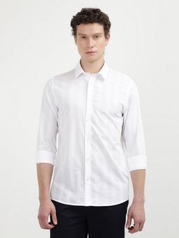 Calvin Klein - Men White Slim Fit Textured Shirt