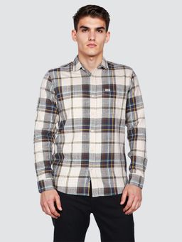 Wrangler - Men Beige Regular Fit Checks Shirt