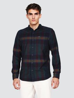 Wrangler - Men Green Regular Fit Checks Shirt