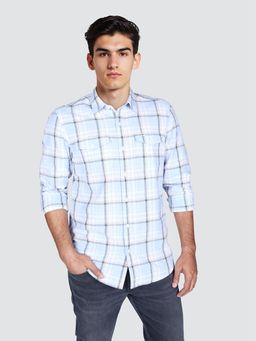 Wrangler - Men Blue Regular Fit Checks Shirt