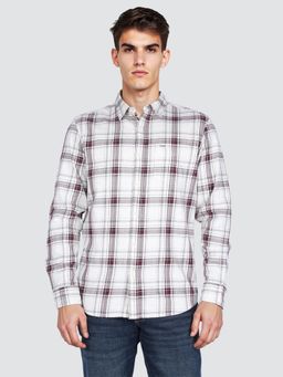 Wrangler - Men White Regular Fit Checks Shirt