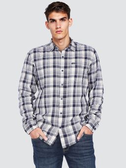 Wrangler - Men Blue Regular Fit Checks Shirt