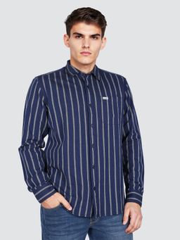 Wrangler - Men Blue Regular Fit Stripes Shirt
