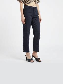 SKIIE STREET - Black High-Rise Straight-Fit Jeans