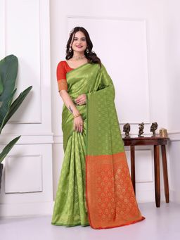 VAIRAGEE - Green Woven Zari Saree with Unstitched Blouse Piece