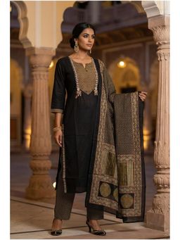 FREYAA - Black Round Neck Regular Kurta Pant With Dupatta