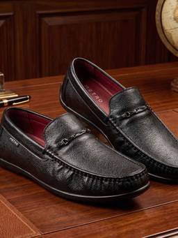 Metro - Men Black Casual Loafers