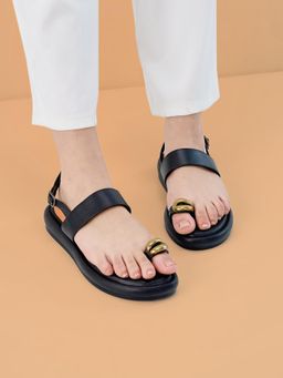 ROCIA - Black Women One Toe Studded Flat Sandals