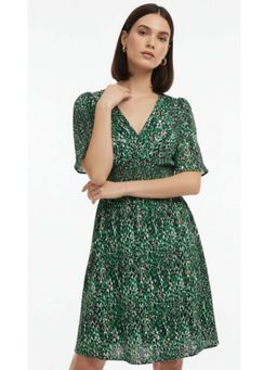 Outzidr - Green Puff Sleeve V Neck Printed Dress