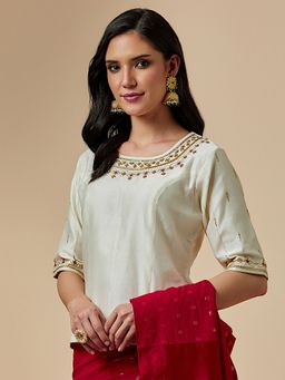 Anantaa by Roohi Trehan - Off White Closed Neck Blouse