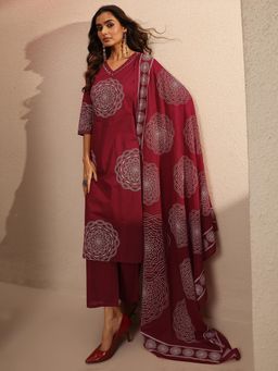 Libas - Printed Cotton Straight Kurta Pant With Dupatta