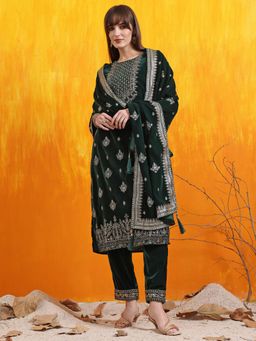 BERRYLICIOUS - Green Embroidered Kurta With Pant and Dupatta