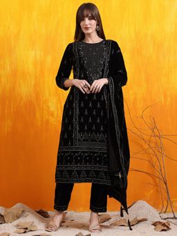 BERRYLICIOUS - Black Embroidered Kurta With Pant and Dupatta