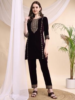 BERRYLICIOUS - Wine Embroidered Kurti With Pant