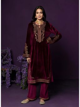 Lakshita - Maroon Embroidered Kurta Pant With Dupatta