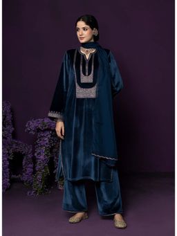 Lakshita - Teal Embroidered Kurta Pant With Dupatta