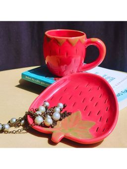 TheYUGO - Strawberry Cup And Saucer