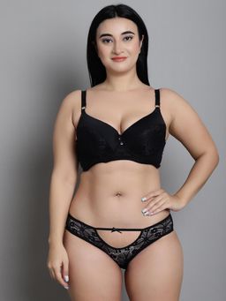 Makclan - Black Fashion Forward Lace Lingerie Bra and Panty (Set of 2)