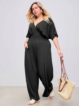 Cider - Linen-blend V-neck Solid Corset Pocket Jumpsuit Curve & Plus