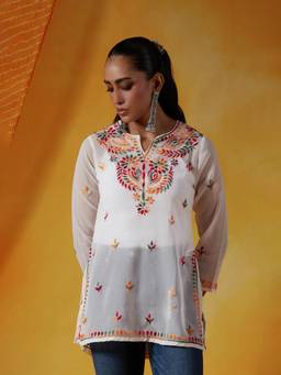 House of Chikankari - Women White Georgette Chikankari Short Kurti