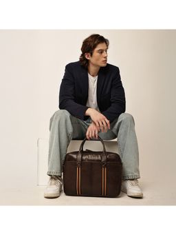 Gauge Machine - Unisex Brown 16 Inch Laptop Bag with Detachable Strap