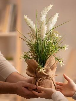 Aarvi Decor - Cream Silk Plastic Faux Pampas Grass Arrangement Flower Bunch With Jute Wrap