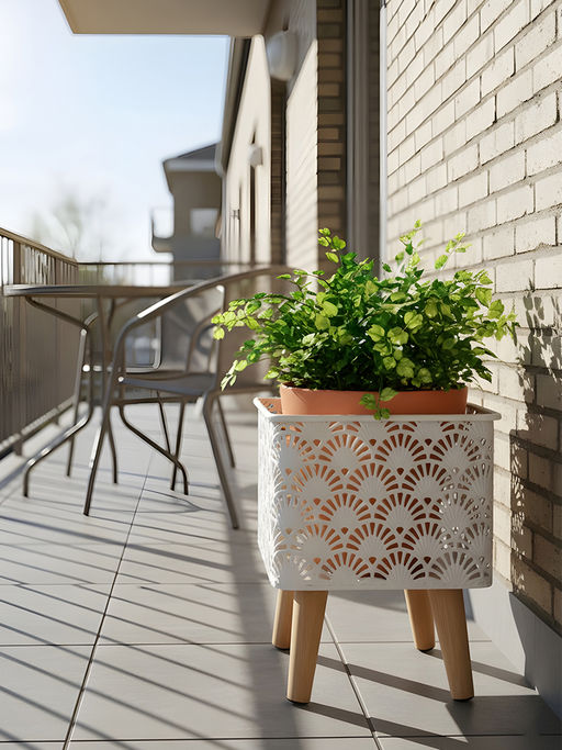 Aarvi Decor White Metal And Wood Freestanding Square Planter