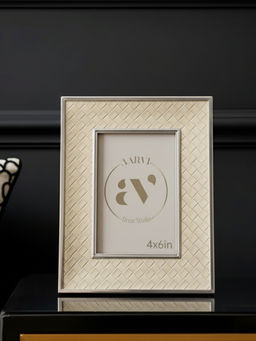 Aarvi Decor - Cream Faux Leather Basket Weave Tabletop Decorative Photo Frame