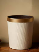 Cream color option, Currently selected