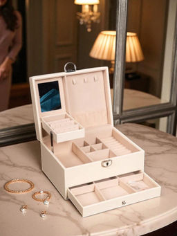 Aarvi Decor - White Faux Leather with Key Lock Jewellery Organiser