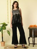 Black color option, Sold out, Currently selected