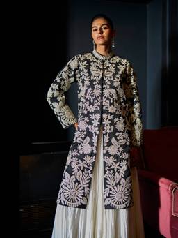 dash and dot - Black Gota Embroidered Longline Jacket