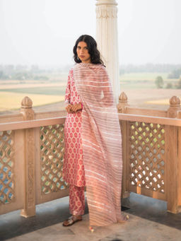 House of Pink - Chanderi Floral & Gota Kurta Pant & Dupatta (Set of 3)