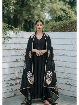 House of Pink - Black Chanderi Solid & Embroidered Anarkali Kurta Pant & Dupatta (Set of 3)