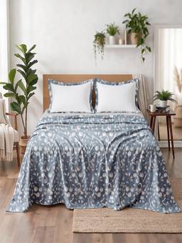 Linen Home - 100% Percale Cotton Percale Flat Bedsheet With 2 Pillow Covers Blossomy Blue (King)