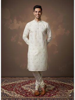 Gahan - Mens Cream Silk Blend Kurta with Chudidar